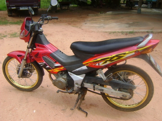 ขาย sonic125 ปี 45 สภาพดี เครื่องดีเยี่ยมเดิมๆๆ