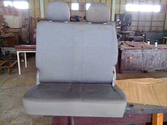 ขายเศษเบาะรถตู้