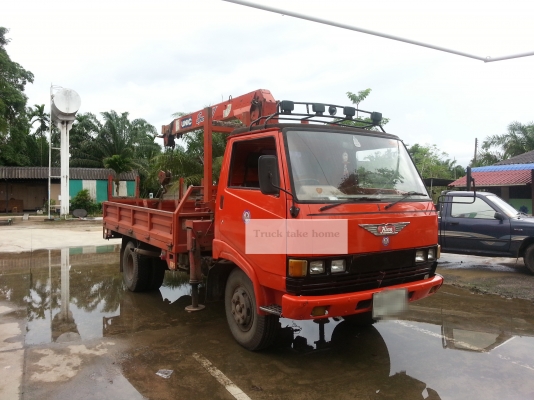 HINO KM 777 ติดเครน 2.9 ตัน  พี่ต้อม จังหวัดเพชรบุรี มัดจำแล้วค่ะ นัดรับรถในวันที่ 8/05/57ค่ะ