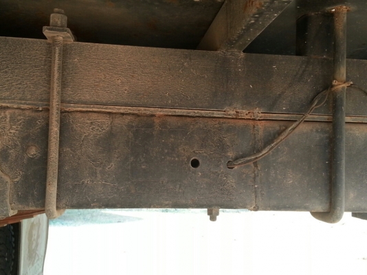 HINO KM 777 ติดเครน 2.9 ตัน  พี่ต้อม จังหวัดเพชรบุรี มัดจำแล้วค่ะ นัดรับรถในวันที่ 8/05/57ค่ะ