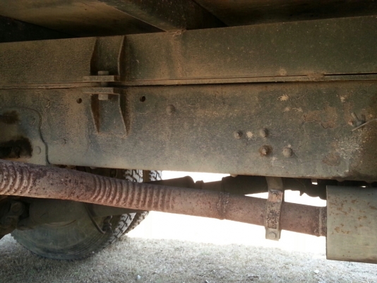 HINO KM 777 ติดเครน 2.9 ตัน  พี่ต้อม จังหวัดเพชรบุรี มัดจำแล้วค่ะ นัดรับรถในวันที่ 8/05/57ค่ะ