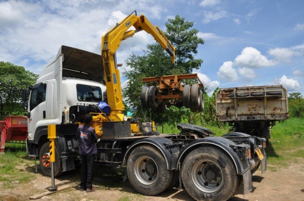 เครนใหม่ติดรถบรรทุก 3 ตัน ราคาเบาๆ