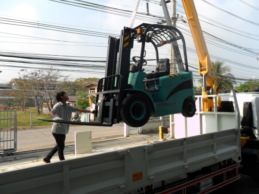 เครนใหม่ติดรถบรรทุก 3 ตัน ราคาเบาๆ