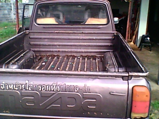 ขายด่วน mazda famaliy