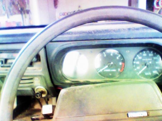 ขายด่วน mazda famaliy