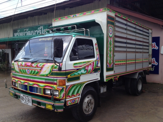 ขายNPR115 รถห้างแท้เกียร์สั้นปี35 เครืองเกียร์เดิม คานหลังF กระเนียมยาว4.3