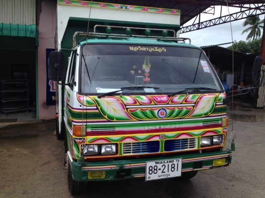 ขายNPR115 รถห้างแท้เกียร์สั้นปี35 เครืองเกียร์เดิม คานหลังF กระเนียมยาว4.3