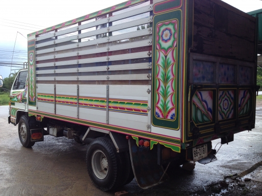 ขายNPR115 รถห้างแท้เกียร์สั้นปี35 เครืองเกียร์เดิม คานหลังF กระเนียมยาว4.3