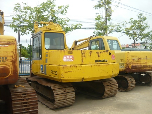 รถขุด Komatsu PC120-3 รถเก่านอก นำเข้าจากญี่ปุ่น พร้อมลุยงาน 091 695-6445 รถขุด Komatsu PC120-3 รถเก่านอก นำเข้าจากญี่ปุ่น พร้อมลุยงาน 091 695-6445