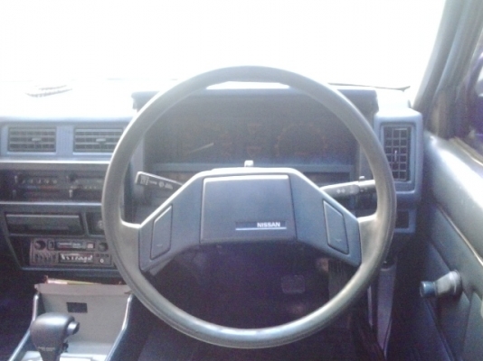 BIG M 4ประตู มีแครี่บอย SR20 แก๊สหัวฉีด AG ถังใต้กระบะ