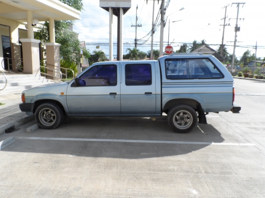 BIG M 4ประตู มีแครี่บอย SR20 แก๊สหัวฉีด AG ถังใต้กระบะ