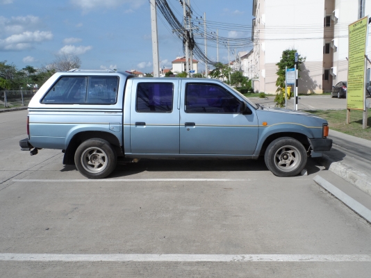 BIG M 4ประตู มีแครี่บอย SR20 แก๊สหัวฉีด AG ถังใต้กระบะ