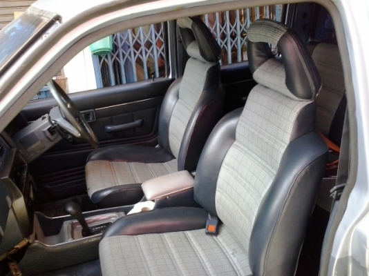 BIG M 4ประตู มีแครี่บอย SR20 แก๊สหัวฉีด AG ถังใต้กระบะ