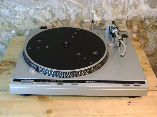 ขาย TURN Technics SL-D33 ระบบ Autometic ขาย TURN Technics SL-D33 ระบบ Autometic