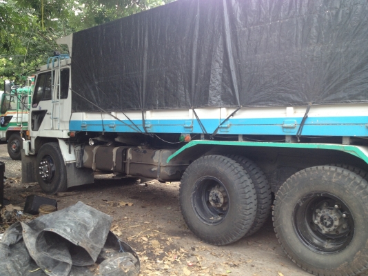 ขายมิตซู ไอ้หลงโบ220แรงเพลาบุ่ม แม่ลูกดั๊ม ยางดีทุกเส้น ขายมิตซู ไอ้หลงโบ220แรงเพลาบุ่ม แม่ลูกดั๊ม ยางดีทุกเส้น