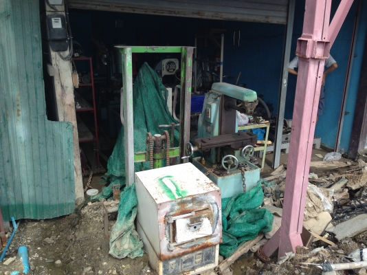 ขายอุปกรณ์ โรงกลึง เหมายกชุด 6 ชิ้น ราคาถูก ของญี่ปุ่นทั้งหมด เครื่องจอดต้องเอาไปซ่อม ระะบบไฟ ลดได้นิดหน่อย ขายอุปกรณ์ โรงกลึง เหมายกชุด 6 ชิ้น ราคาถูก ของญี่ปุ่นทั้งหมด เครื่องจอดต้องเอาไปซ่อม ระะบบไฟ ลดได้นิดหน่อย