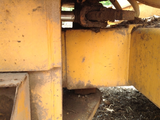 ต้องการขายด่วน ! รถบด ยี่ห้อ DYNAPAC รุ่น CA 251 ต้องการขายด่วน ! รถบด ยี่ห้อ DYNAPAC รุ่น CA 251