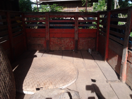 ขายไม่แพงอีแต๋นบ้านๆ ขายพร้อมเครื่องซื้อไปใช้ทำงานได้เลย โทร081-0745778ลุงโหนกรับสายจ้า