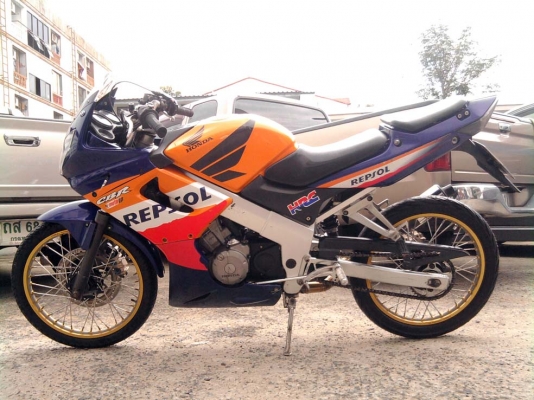ขออนุญาติขาย HONDA CBR 150 รุ่นพิเศษ  Repsol Edition สตา์ร์ทมือ