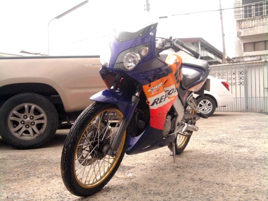ขออนุญาติขาย HONDA CBR 150 รุ่นพิเศษ  Repsol Edition สตา์ร์ทมือ