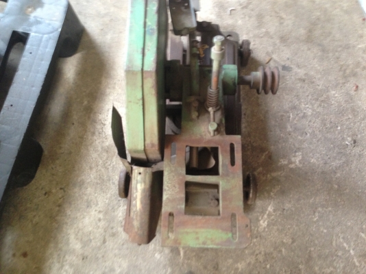 ขายแท่นตัดไฟเบอร์ winner 16" สภาพดี ไม่มีเชื่อมต่อ ลูกปืนดังต้องเปลี่ยน อย่างอื่นดีหมดครับ