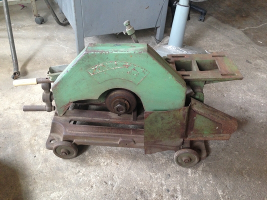 ขายแท่นตัดไฟเบอร์ winner 16" สภาพดี ไม่มีเชื่อมต่อ ลูกปืนดังต้องเปลี่ยน อย่างอื่นดีหมดครับ