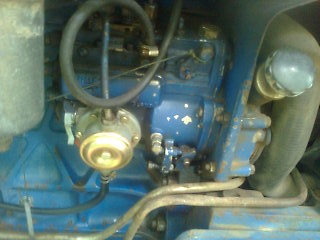 ขายรถไถ FORD 6610 เพลาเดี่ยว เอกสารเล่มทะเบียน 7 จาน ใบมีดดันหน้า ปั๊มกลม ราคา 365000