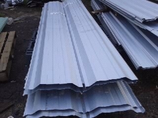 หลังคาสังกระสีเมทัลชีสใหม่ไม่เป็นสะหนิมหลายขนาดขายเป็นกิโล 35บาท