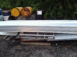 หลังคาสังกระสีเมทัลชีสใหม่ไม่เป็นสะหนิมหลายขนาดขายเป็นกิโล 35บาท