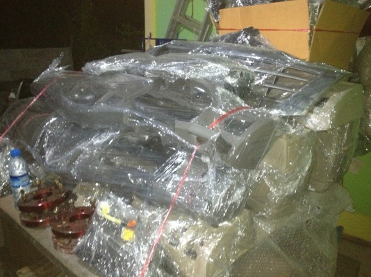 ถุงลม วีโก้ด้านซ้าย ปี 13 สภาพ 99 \% ราคา 5000 บาท มี 4 ใบ หากเหมาหมด ราคา 4500 บ ครับ   ใหม่ แท้ เบิกห้าง อยู่ที่. 11500 บ. ครับ หมวดมินทร์ 086-4085619