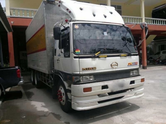 รถฮีโน่ / มิตซู 10 ล้อ ตู้เย็น 195 แรงม้า ( ขาย 2 คัน.)   สนใจติดต่อ 081 - 6079515