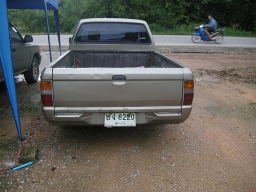 ขายด่วน 1993 MITSUBISHI แค็ป L200 AEROBODY