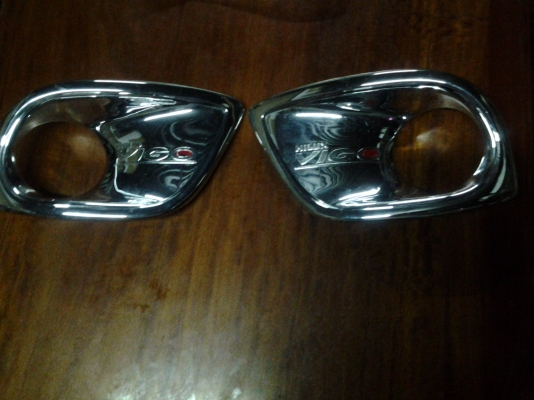 กระจังหน้าวีโก้ทรง prado พร้อมกรอบโครเมี่ยมใส่ช่องสปอร์ตไล