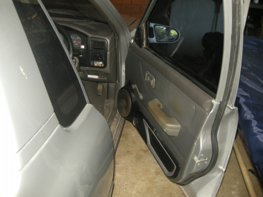 ขายด่วน นิสสัน nv ปี96 พวงมาลัยเพาว์เวอร์พร้อมใช้งาน ราคาคุยกันได้ ขายด่วน นิสสัน nv ปี96 พวงมาลัยเพาว์เวอร์พร้อมใช้งาน ราคาคุยกันได้