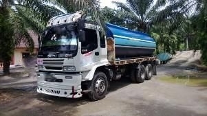 รถอิซูซุ 10 ล้อ 270 แรงม้า ปี 49  ( ขายแม่/ลูก )  สนใจติดต่อ 081 - 6079515