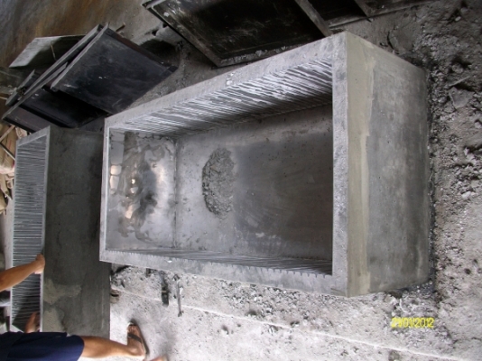 ตะกงปูน ตะกงตับ หรือตะกงชุด สำหรับทำยางแผ่น ชนิด 50 ช่อง ตะกงปูน ตะกงตับ หรือตะกงชุด สำหรับทำยางแผ่น ชนิด 50 ช่อง