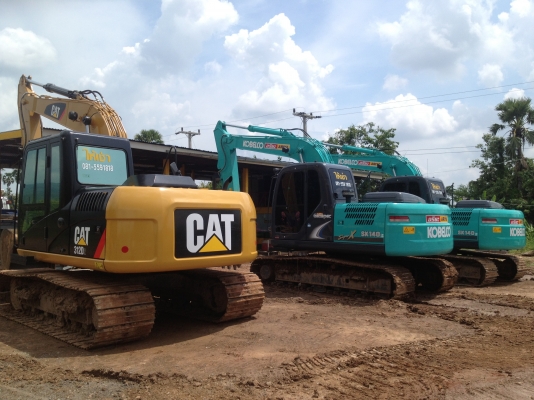 รถแม็คโคร   รถเทรลเลอร์ ให้เช่า  รายวัน รายเดือน