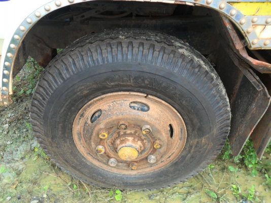 Hino KT725 เทเลอร์ 2 เพลา 168 แรง ยางดี 10 เส้น พร้อมใช้ Hino KT725 เทเลอร์ 2 เพลา 168 แรง ยางดี 10 เส้น พร้อมใช้