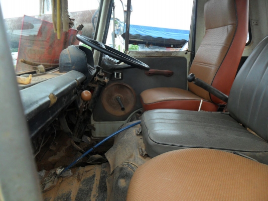 Hino KT725 เทเลอร์ 2 เพลา 168 แรง ยางดี 10 เส้น พร้อมใช้ Hino KT725 เทเลอร์ 2 เพลา 168 แรง ยางดี 10 เส้น พร้อมใช้