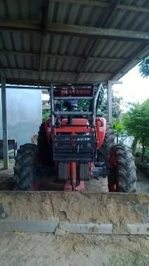 รถไถ  คูโบต้า  M8540    สนใจติดต่อ 081 - 6079515