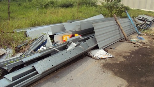 **เพิ่มรูปครับมาก**เหล็กเยอะครับ**อยู่ยุดยา**ตามรูปครับ ** ต้องการขายออกด่วน**