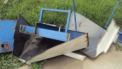 **เพิ่มรูปครับมาก**เหล็กเยอะครับ**อยู่ยุดยา**ตามรูปครับ ** ต้องการขายออกด่วน**