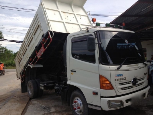 รถฮีโน่ 6 ล้อดั้ม 175 แรงม้า ปี 55  สนใจติดต่อ 081 - 6079515