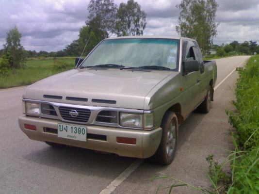 ขาย BIG M CAB ปี41 วางเครื่อง SR20 เกียร์ออโต้ สภาพสวยๆคับ ขาย BIG M CAB ปี41 วางเครื่อง SR20 เกียร์ออโต้ สภาพสวยๆคับ