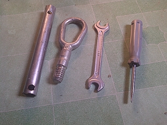 อะไหล่ BMW e39 เดิมๆ ติดรถ  หลายอย่าง