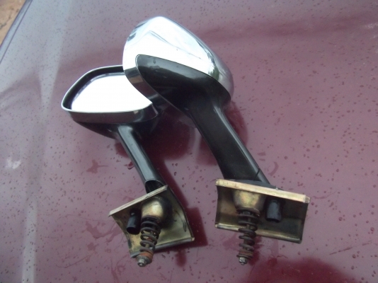 ขายกระจกติดแก้มปรับไฟฟ้า