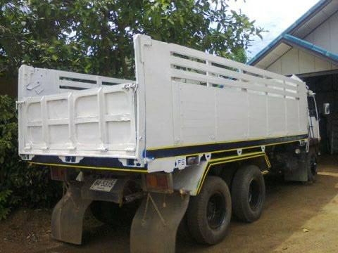 ***สีใหม่ สวยสด พร้อมปรับราคา***ขาย 10ล้อ "ไอ้หลงสายฟ้า" 2 เพลาดั๊ม MITSUBISHI FM527M-A2xxxx เครื่องเดิม เกียร์เดิม เบรคเล็ก สาแหรกตรง เครื่อง6D16 195HP แห้งดี ไม่เยิ้ม แรงดี ติดง่าย เกียร์10สปีด เข้าง่ายไม่หลุด ช่วงล่างแน่น คัสซีสวย ไม่บวมไม่ผุ