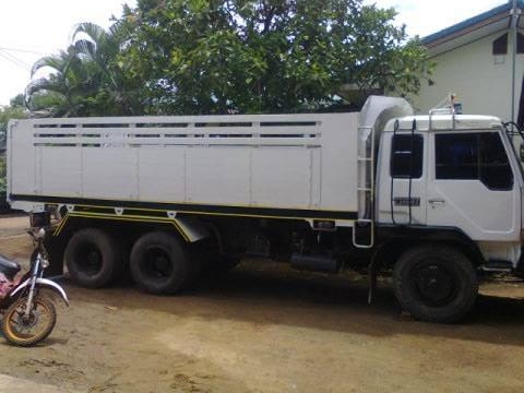 ***สีใหม่ สวยสด พร้อมปรับราคา***ขาย 10ล้อ "ไอ้หลงสายฟ้า" 2 เพลาดั๊ม MITSUBISHI FM527M-A2xxxx เครื่องเดิม เกียร์เดิม เบรคเล็ก สาแหรกตรง เครื่อง6D16 195HP แห้งดี ไม่เยิ้ม แรงดี ติดง่าย เกียร์10สปีด เข้าง่ายไม่หลุด ช่วงล่างแน่น คัสซีสวย ไม่บวมไม่ผุ