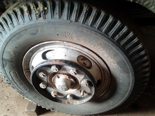 ***สีใหม่ สวยสด พร้อมปรับราคา***ขาย 10ล้อ "ไอ้หลงสายฟ้า" 2 เพลาดั๊ม MITSUBISHI FM527M-A2xxxx เครื่องเดิม เกียร์เดิม เบรคเล็ก สาแหรกตรง เครื่อง6D16 195HP แห้งดี ไม่เยิ้ม แรงดี ติดง่าย เกียร์10สปีด เข้าง่ายไม่หลุด ช่วงล่างแน่น คัสซีสวย ไม่บวมไม่ผุ