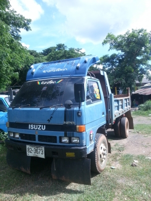 ขายรถด้ำ ISUZU NPR 115 แรง